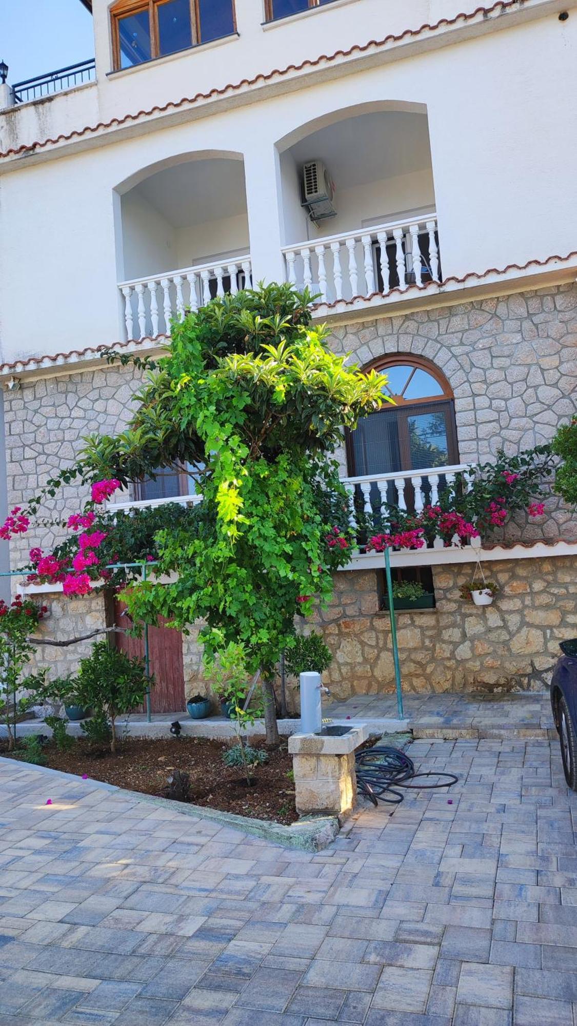 Apartments Veni Up Starigrad Paklenica Zewnętrze zdjęcie