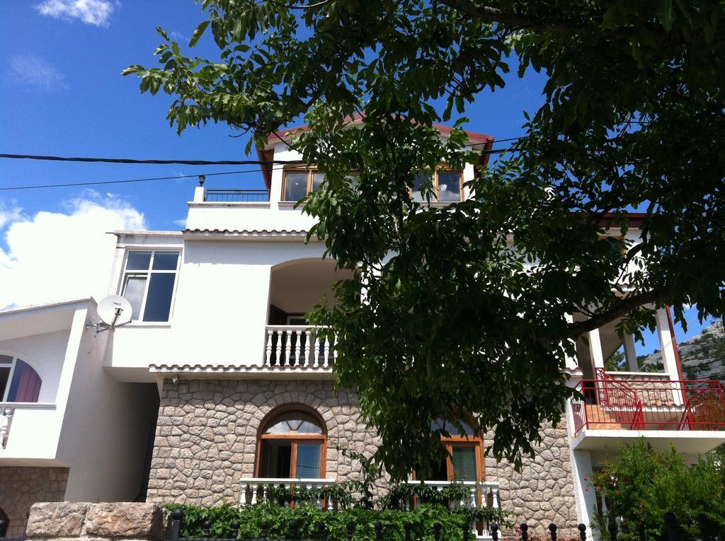 Apartments Veni Up Starigrad Paklenica Zewnętrze zdjęcie