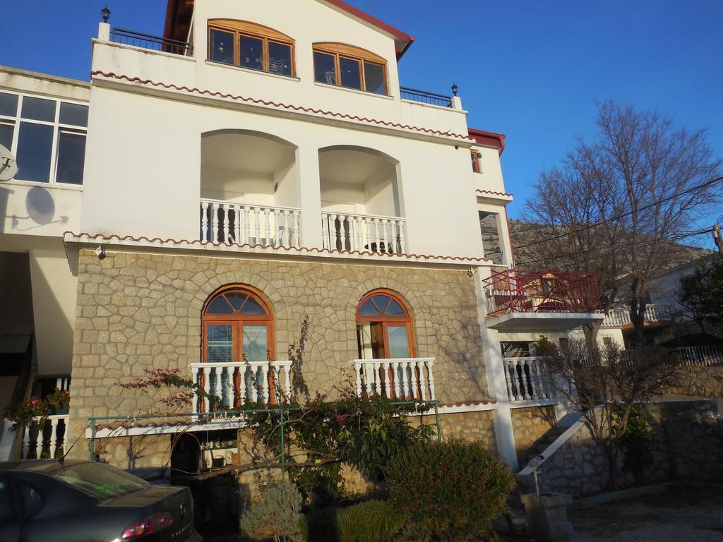 Apartments Veni Up Starigrad Paklenica Zewnętrze zdjęcie