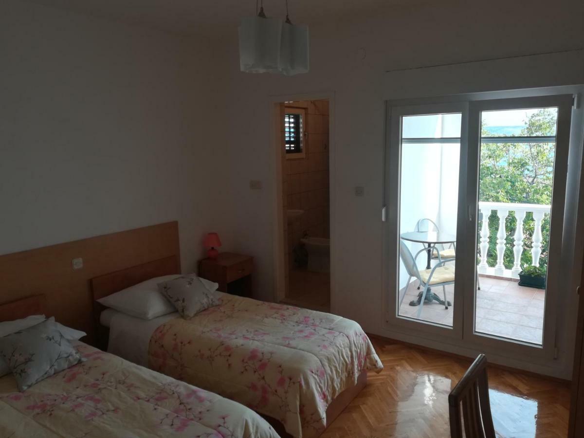 Apartments Veni Up Starigrad Paklenica Zewnętrze zdjęcie